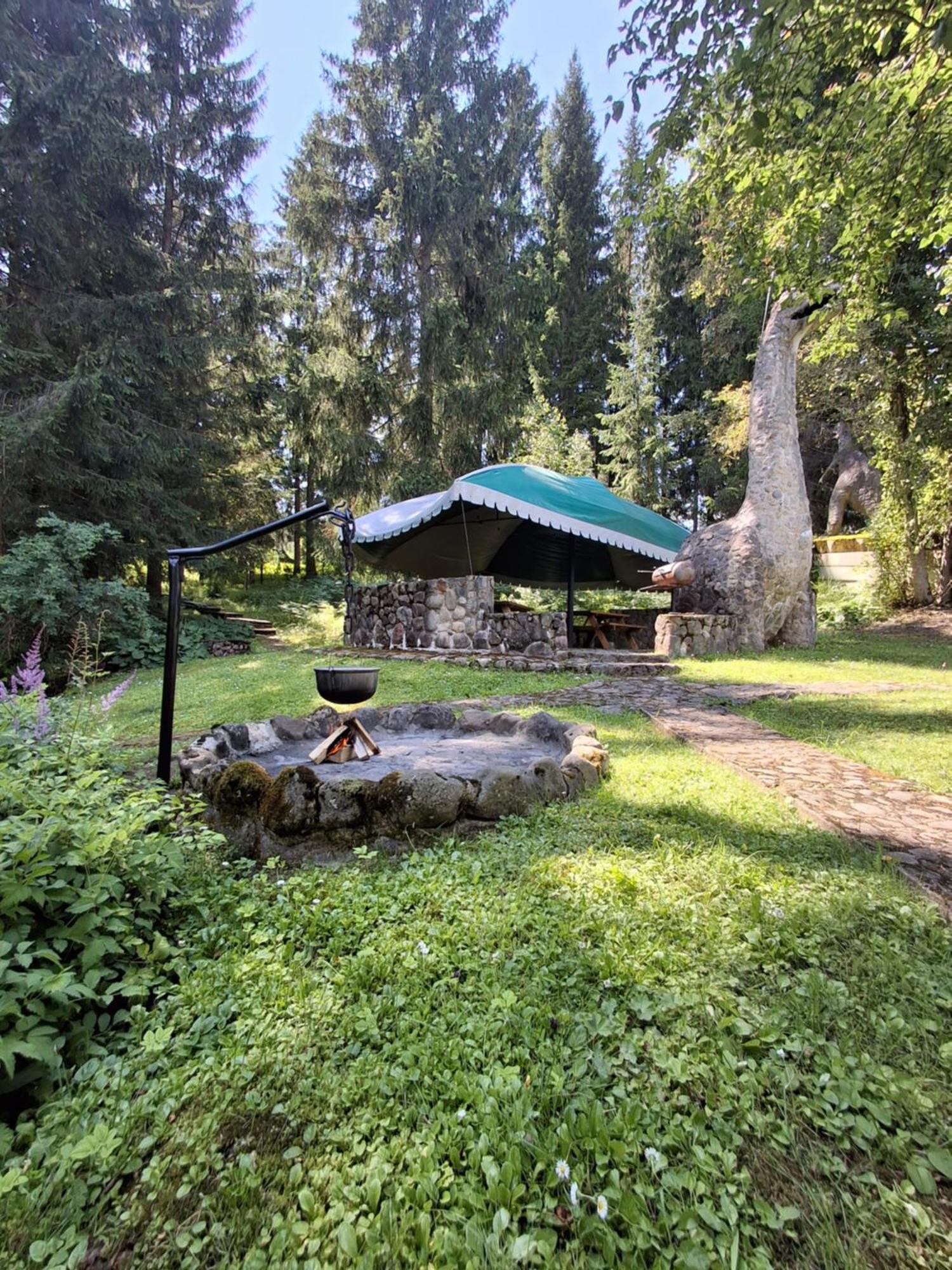 Hotel Melturi Luaran gambar